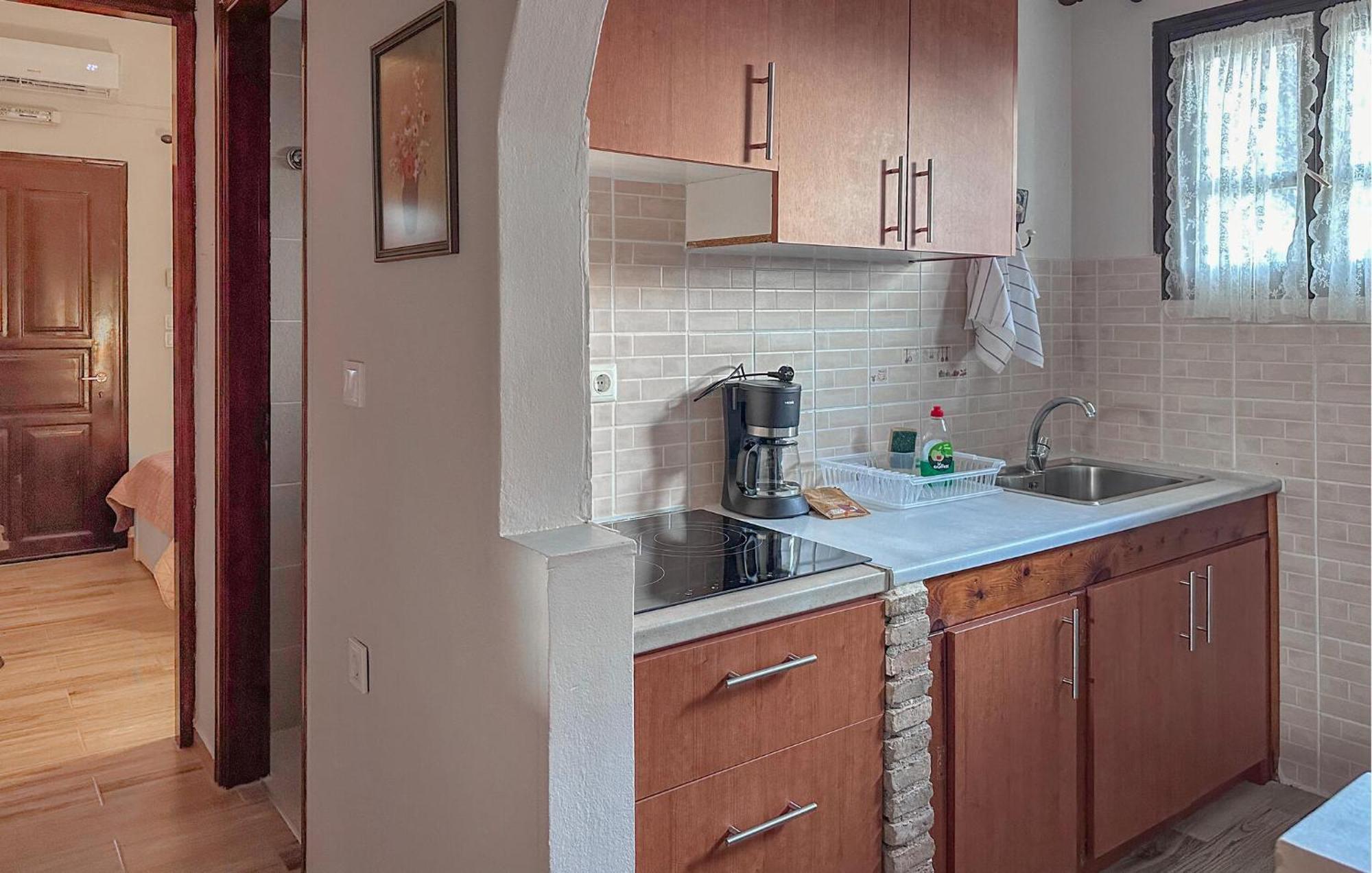 2 Bedroom Lovely Apartment In Leventoxori, Ilias Korakochori Exterior photo